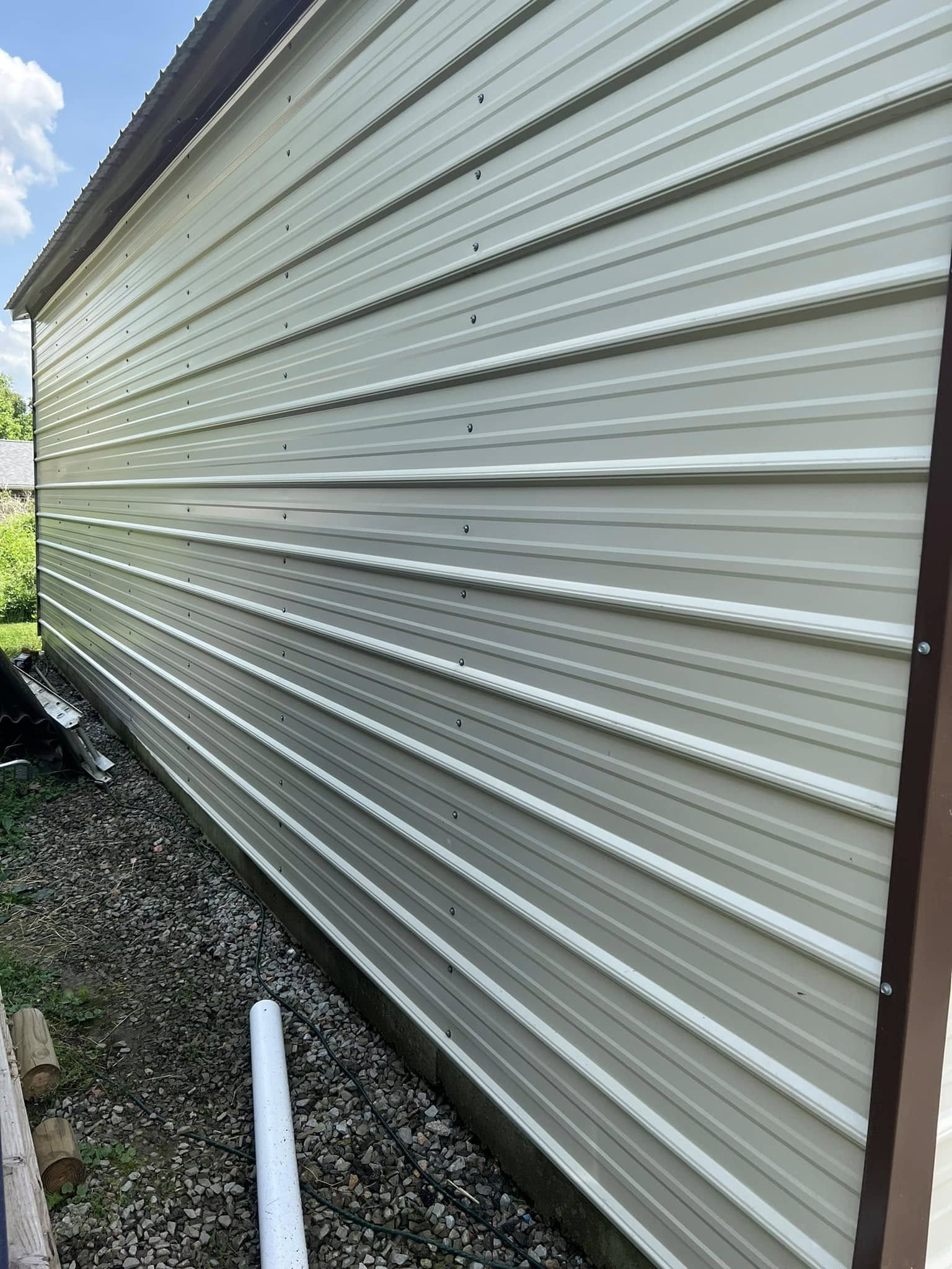 Rust Removal by South Hills Soft Wash